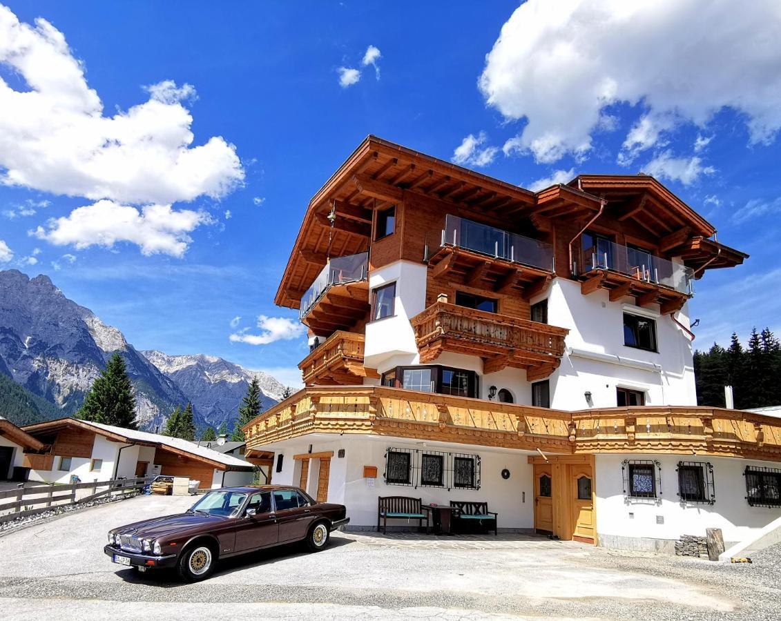Schickster Sky Lodge Leutasch Buitenkant foto