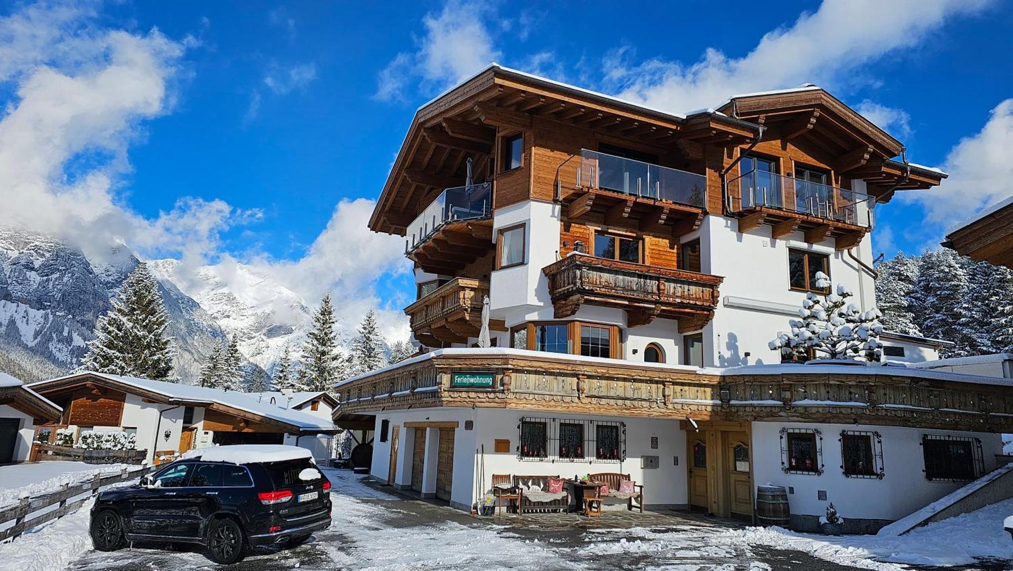 Schickster Sky Lodge Leutasch Buitenkant foto
