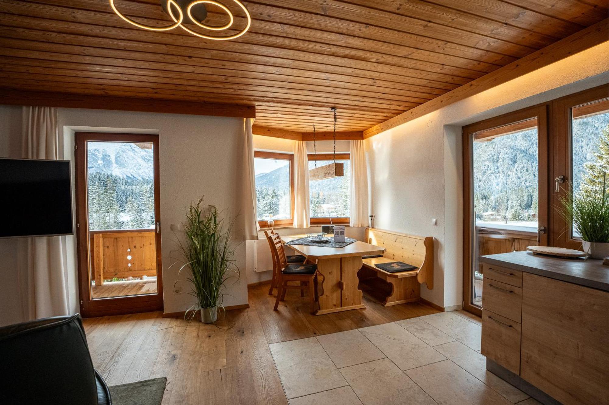 Schickster Sky Lodge Leutasch Buitenkant foto